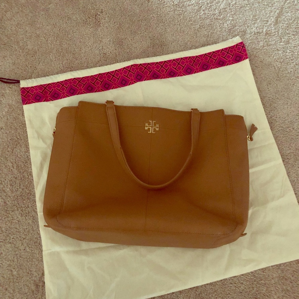 Tory Burch Ivy Zip Tote